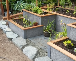 Raised Garden Bed Tiered Bed on Gravel